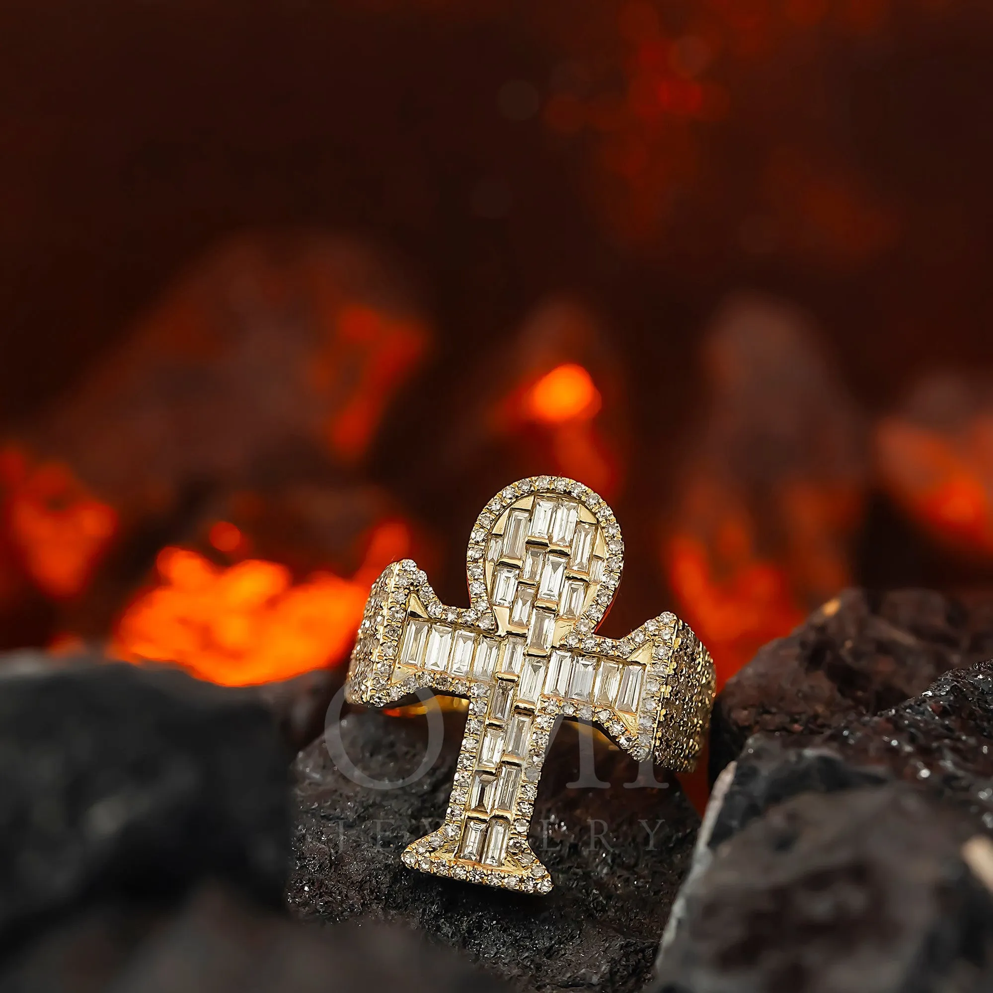 10K GOLD BAGUETTE AND ROUND DIAMOND ANKH RING 3.00 CT