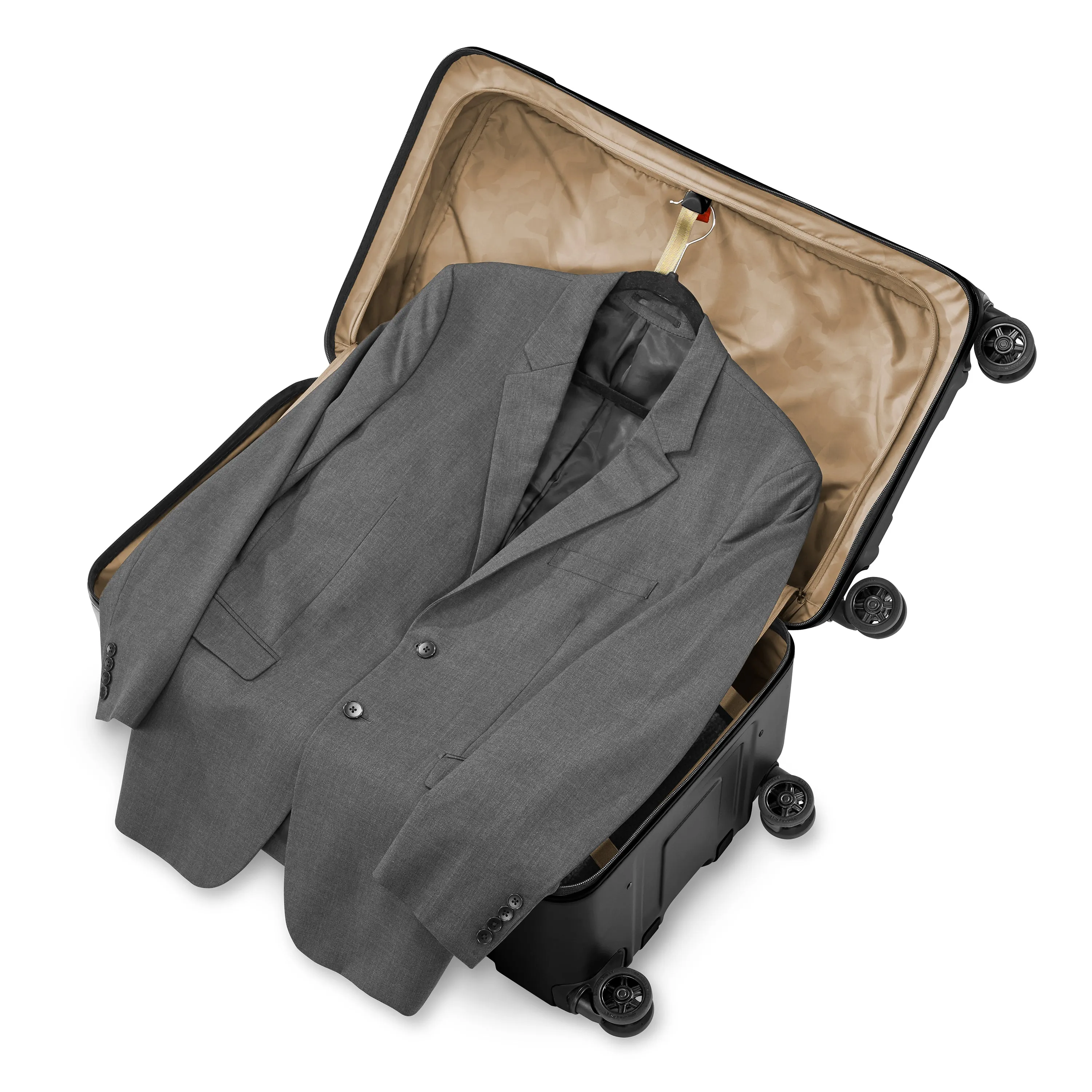 Briggs & Riley TORQ Medium Trunk Spinner