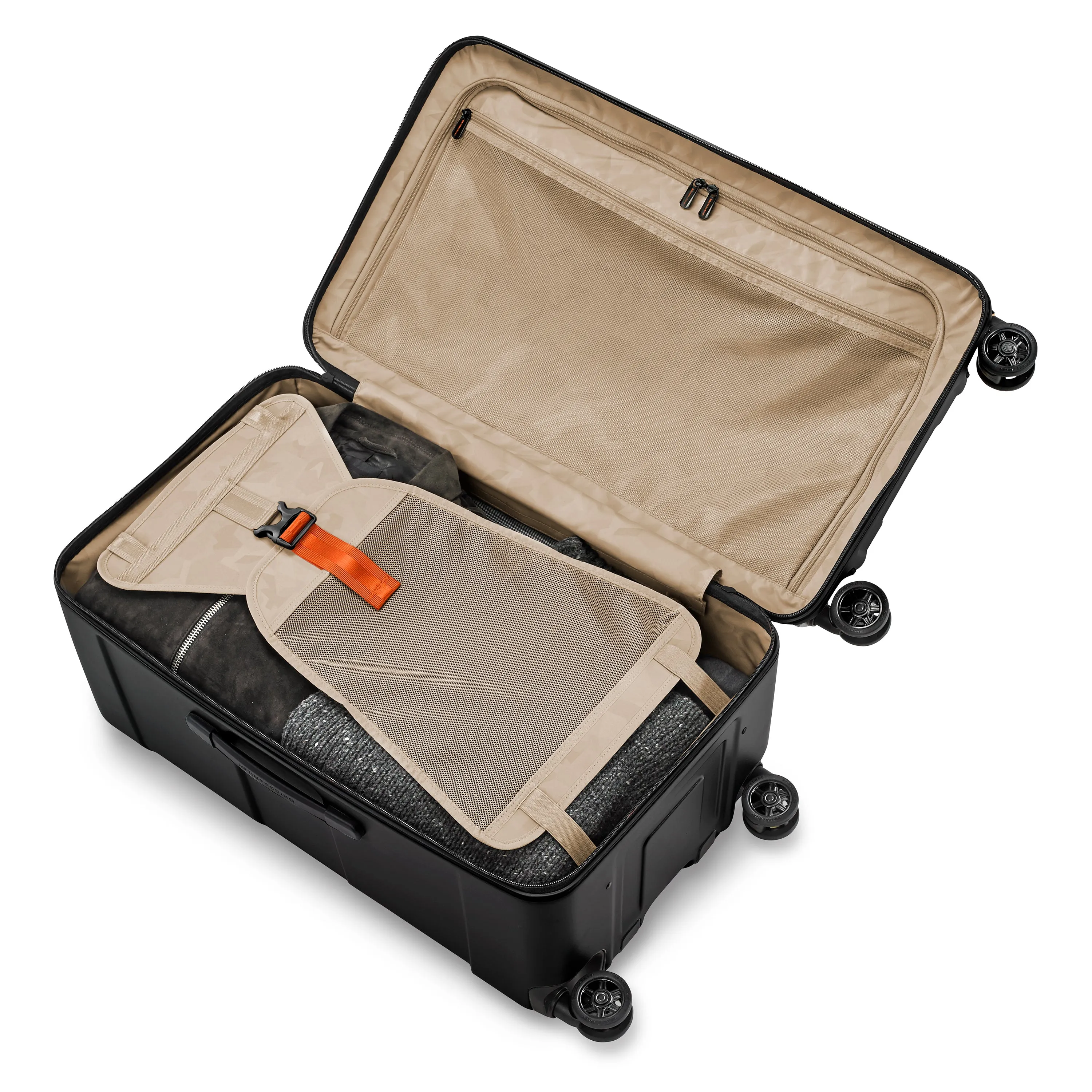 Briggs & Riley TORQ Medium Trunk Spinner