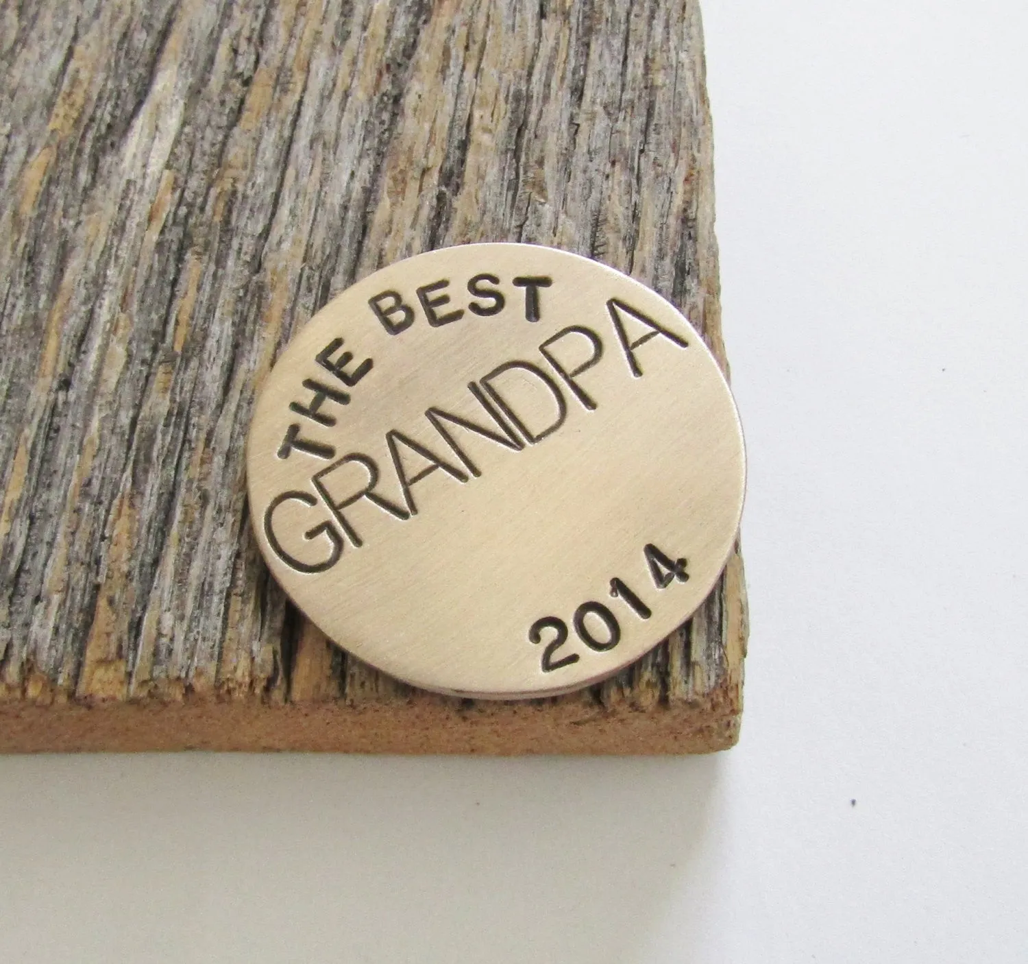 Grandpa Golf Gift Grandpa Ball Marker Golfing Putting Accessory for Golf Bag Custom Ballmarker for Grandparent Golf Marker Golf for Him Men