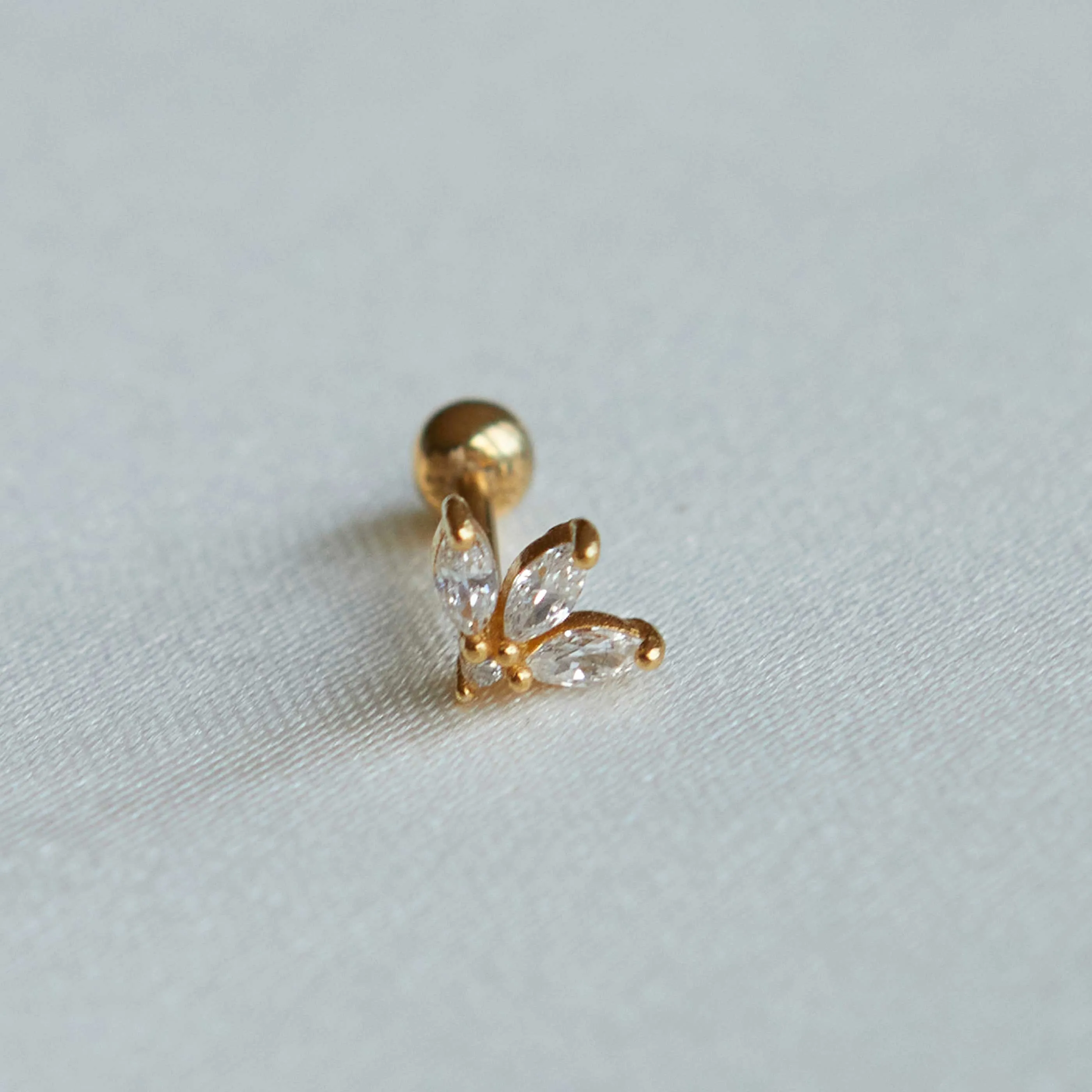 Navette Fan Barbell Earring in Gold